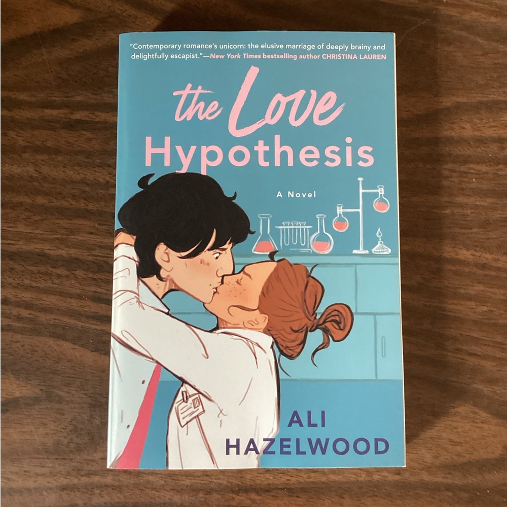 📚3 for $12📚The love hypothesis book